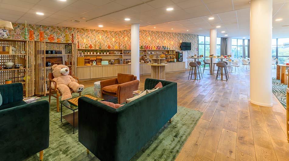 Salle de petit-déjeuner